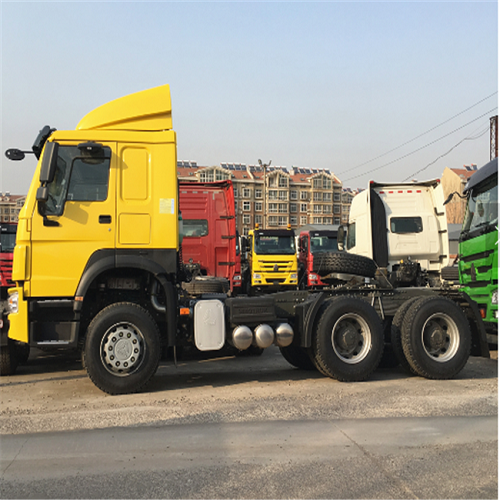 Neumático blanco 12.00R20 del euro 2 del camión del tractor del motor 6x4 de la cabeza 40t del remolque