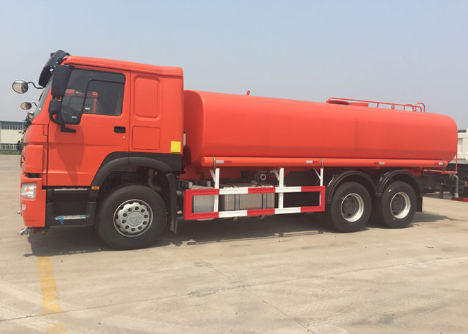 Camiones anticorrosión internos 18-25CBM del transporte del agua de la construcción