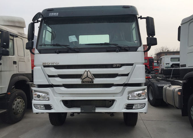 Cabina del euro 2 LHD 6X4 336HP HW76 del camión del cargo de SINOTRUK HOWO para el transporte