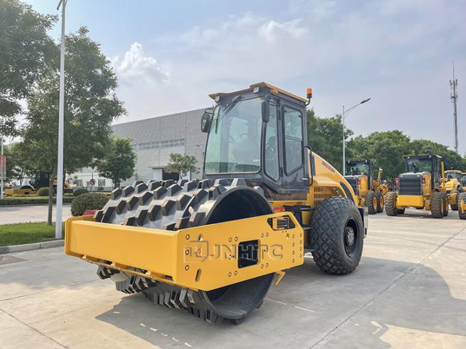 Envase de 3 weheels de los árboles 12 50 toneladas de Van Semi Trailer resistente 1