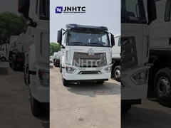 Color Opcional 8x4 Camión tanque de combustible resistente a la intemperie con estructura de acero