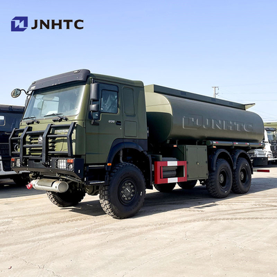 Sinotruk Howo Cisterna de aceite caliente 6x6 con todo el tracción LHD Cisterna de aceite de combustible diésel para la venta