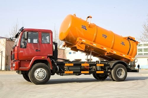 Ejes delanteros diesel del camión HF7 de la succión de la alcantarilla del color amarillo SINOTRUCK 6M3