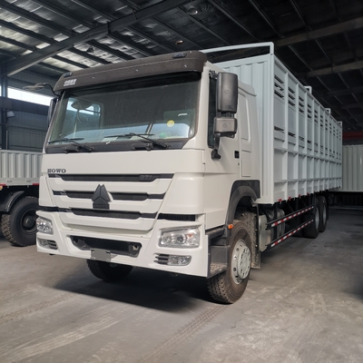 Estándar de emisión pesado del euro II del camión del cargo de SINOTRUK HOWO 6X4