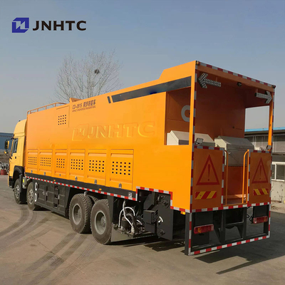 camión de goma HOWO A7 de 8x4 Asphalt Gravel Macadam Synchronous Sealing