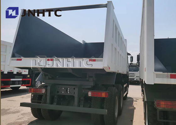 Tonelada 6x4 Tipper Truck Diesel Fuel del Benne 20 de SINOTRUK Howo
