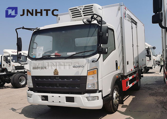 SINOTRUCK Howo 4x2 refrigeró los camiones para la carne 266hp