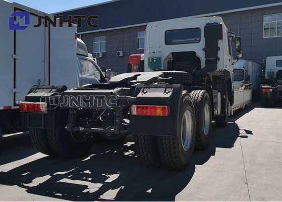 6x4 camión 420 HP del tractor de Howo de las ruedas del motor 10