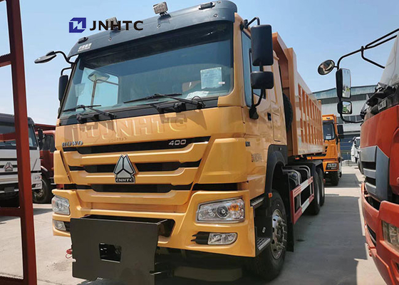 Camioneta pickup Sinotruk Howo 371hp 300L del quitanieves del barrendero de camino