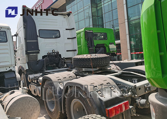 Tipo de conducción del camión LHD del tractor de Sinotruck Howo 6x4