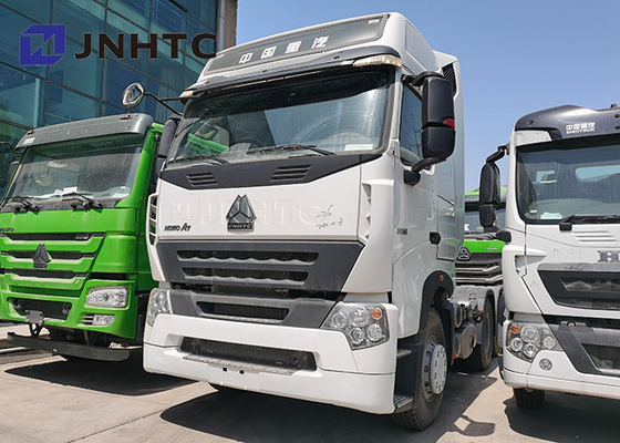 Tipo de conducción del camión LHD del tractor de Sinotruck Howo 6x4