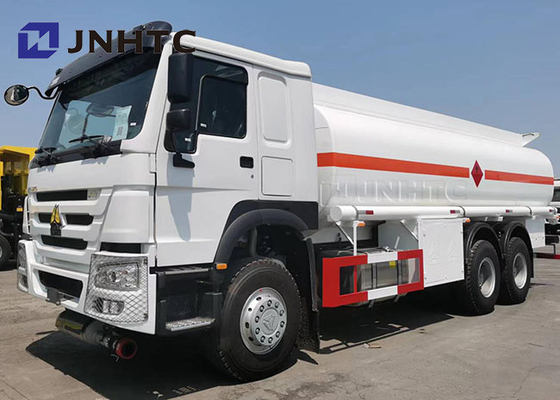 combustible diesel del camión del buque de petróleo de 6x4 20000L 371Hp Sinotruk Howo