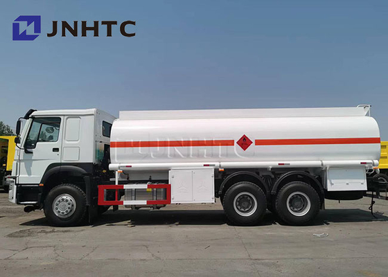 combustible diesel del camión del buque de petróleo de 6x4 20000L 371Hp Sinotruk Howo