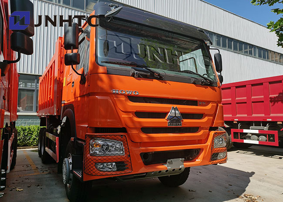 Camión volquete anaranjado HOWO 6x4 de Off Road 20 Cbm Sinotruck