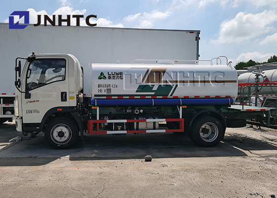 Camión 4x2 10cbm de Mini Sinotruk Howo Tanker Water