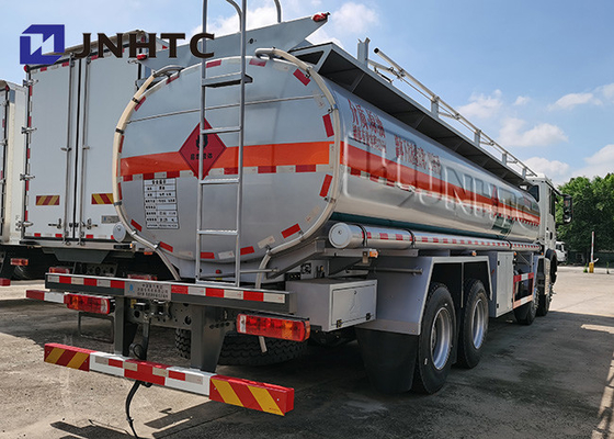 El depósito de gasolina de aceite de Sinotruk HOWO 8X4 acarrea capacidad 25000 litros