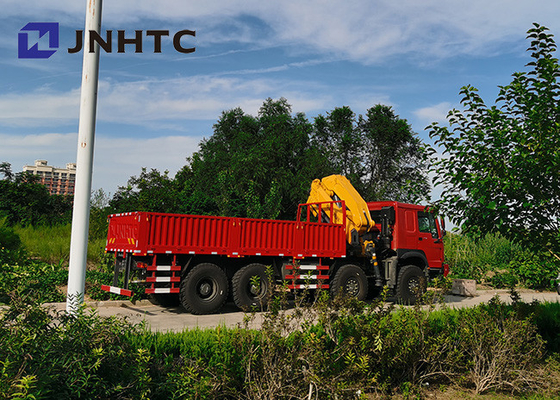 Sinotruck Howo 8x8 todo el camión del cargo de la impulsión de la rueda con las grúas de 30t 13t