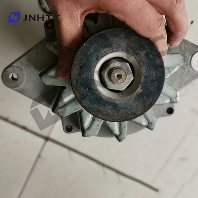 generador del alternador de los recambios 2230548C JFZB2418X-L de 28V 45A Sinotruk