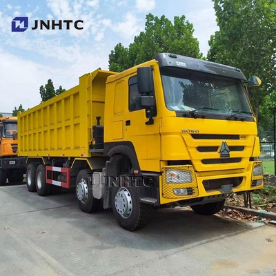 Sinotruk Howo camión de descarga con tirador 8x4 Tipo de conducción Especificaciones 30 toneladas
