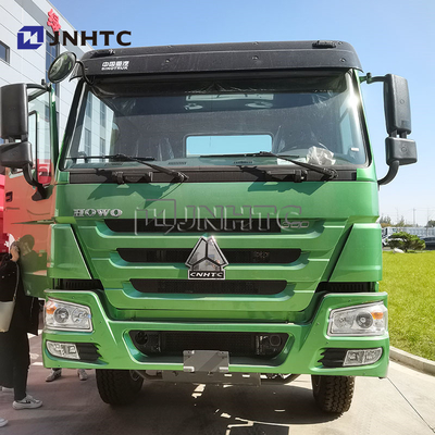 Vehículo de carga ligero de mano izquierda Howo 4x2 6 ruedas 300hp
