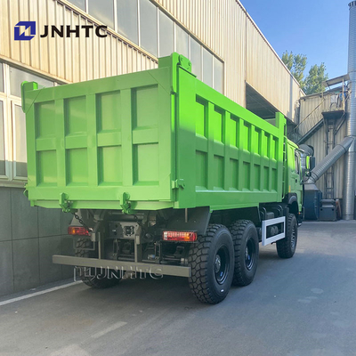 HOWO 6x6 con tracción a ruedas completas camión de carga pesada 22cbm Capacidad