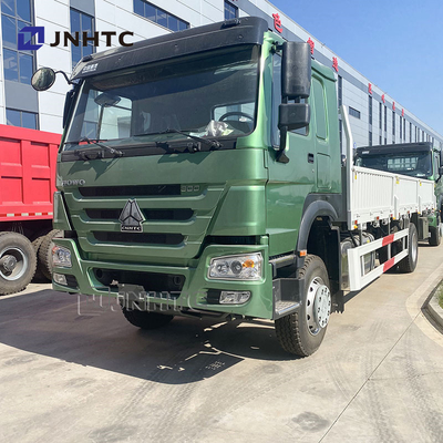 ODM HOWO Camión de carga con cercas 4X2 300HP Camión de carga de 6 ruedas