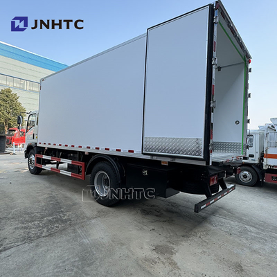 Nuevo camión frigorífico Lihgt Sinotruck 4X2 5 toneladas para la refrigeración de alimentos Entrega bajo precio