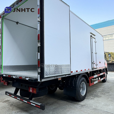 Nuevo camión frigorífico Lihgt Sinotruck 4X2 5 toneladas para la refrigeración de alimentos Entrega bajo precio