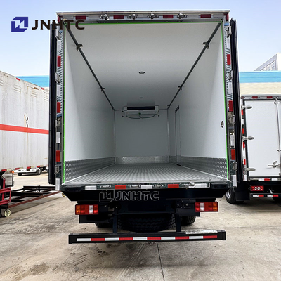Nuevo camión frigorífico Lihgt Sinotruck 4X2 5 toneladas para la refrigeración de alimentos Entrega bajo precio
