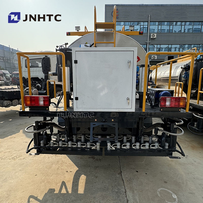 China Venta caliente Howo 4 Cbms Carretera Distribuidor de Asfalto Inteligente Camiones NUEVO rociador de betún Camión de Distribución de Asfalto