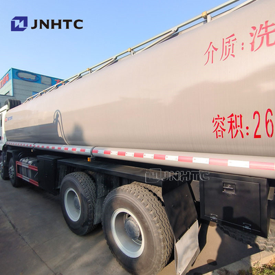 Nuevo Shacman M3000 8x4 375HP 25 Cbms Camión tanque de combustible diesel líquido con precio razonable para la venta