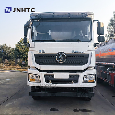 Nuevo Shacman M3000 8x4 375HP 25 Cbms Camión tanque de combustible diesel líquido con precio razonable para la venta