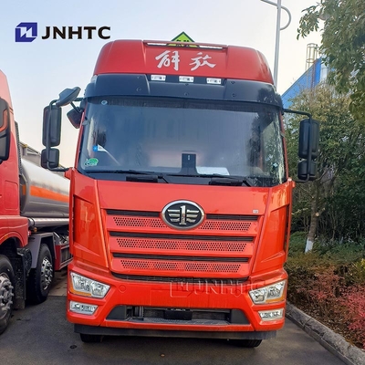Nuevo FAW J6L 350HP 8X4 28000L 35000L 30000lL camión tanque de combustible de alta calidad