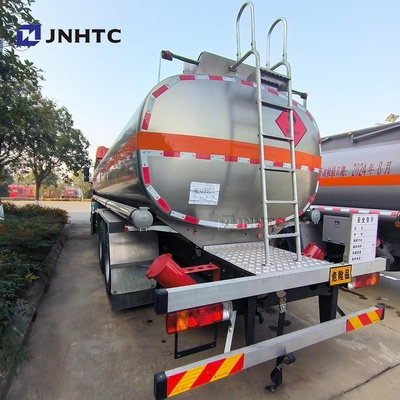 Nuevo FAW J6L 350HP 8X4 28000L 35000L 30000lL camión tanque de combustible de alta calidad