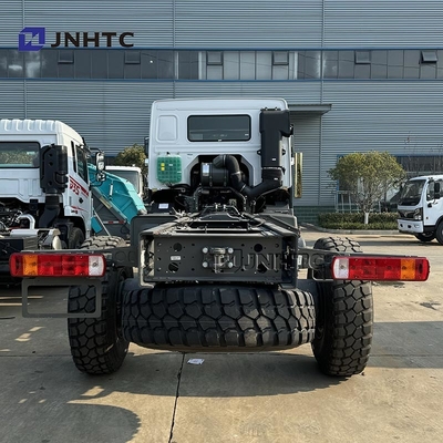 SINOTRUK HOWO 4X4 Vehículo de carga Transmisión Peso Camión chasis buen precio