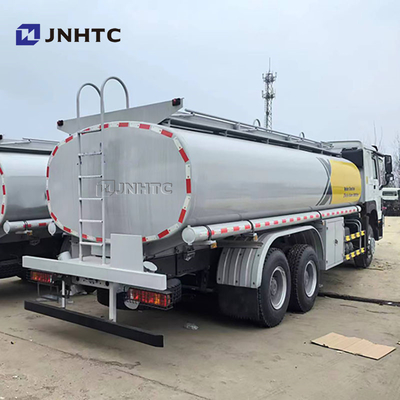 Sinotruk Howo camión cisterna de aceite 6x4 340hp Capacidad 12 ruedas camión cisterna de combustible para la venta