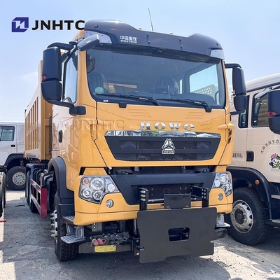 Nuevo camión de limpieza de limpiadores de nieve HOWO Road 400HP 300L 6X4 a la venta