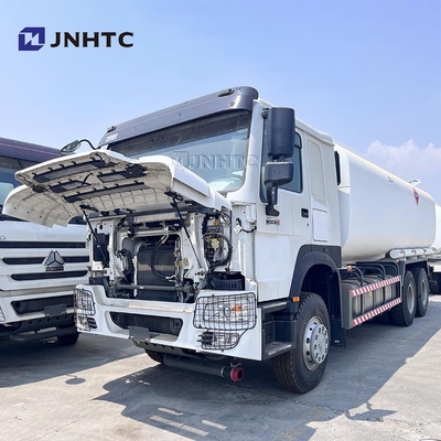Nuevo camión cisterna de aceite Howo 6x4 380hp capacidad 10 ruedas 20000 litros camión cisterna de combustible para la venta