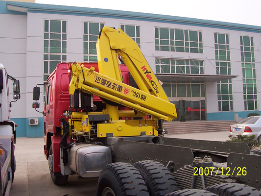 El camión del tractor de Sinotruk montó las grúas que las toneladas del equipo 336hp 6×4 XCMG12 Crane