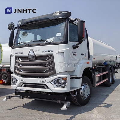Sinotruk HOWO 20000 Litros 6X4 10 Ruedas 6x4 Capacidad de conducción 20 metros cúbicos Spray de agua Bowser Sprinkler camión cisterna