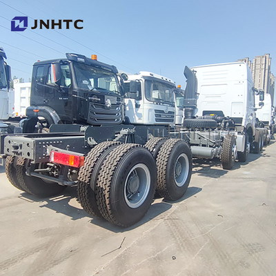 Venta caliente SINOTRUK HOWO T7S 6x4 camión de descarga camión de chasis diésel para África