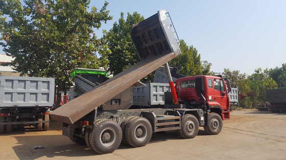 Camión volquete resistente 8×4/camión volquete de Sinotruk Howo para el plano y la elevación de Hyva