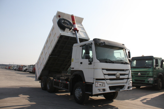 Camión volquete resistente de la emisión 6×4 del euro II de Howo con 20 toneladas de Payloader