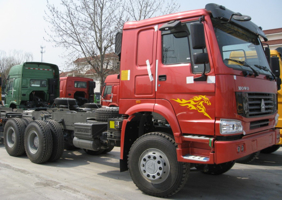 camión de la cabeza del tractor del camión/10 policías motorizados del motor 6x4 con el conductor derecho