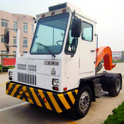 50t - 90t Sinotruck que el puerto terminal del tractor con la 5ta rueda levantó a la derecha/que dejó la conducción