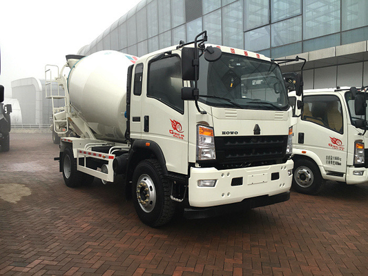 el anuncio publicitario de poca potencia del combustible diesel del camión del mezclador concreto 6x4 acarrea Sinotruk Howo7