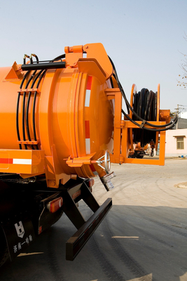 Camión 266 HP de la succión de las aguas residuales de Sinotruk de 6 ruedas una cama con el tanque de la naranja de 10 CBM