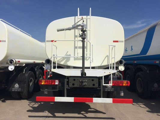 Camión 20M3 20000L 6x4 del depósito de gasolina de Sinotruk Howo7 de la larga vida con la bomba y los tubos