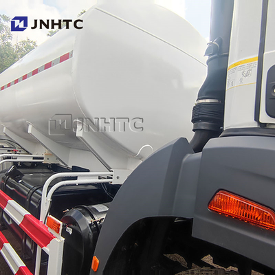 Nuevo BEIBEN 4x2 15m3 camión de rociadores para la prevención del polvo de la carretera precio