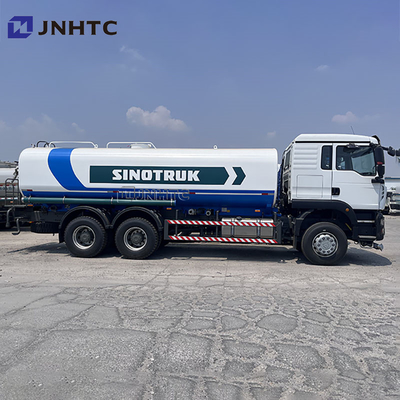 HOWO TX 20000 litros Camión de tanque de agua con rociador de agua para limpieza de calles Camión de rociadores